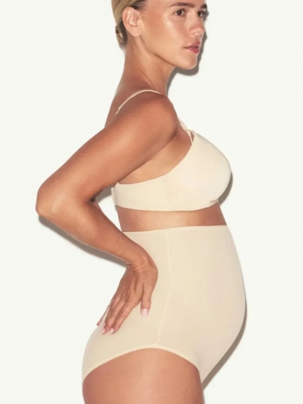 NEW SKIMS Wireless Form Maternity Nursing Bra 32B Sand NWT Pumping - Picture 3 of 5